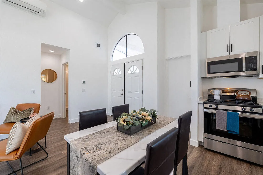 Diablo Vista Apartments — Photo 1