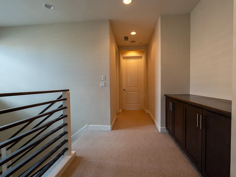 3881 Highpointe Ct — Photo 23