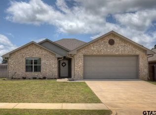 5405 Meadow Ridge Dr, Flint, TX 75762