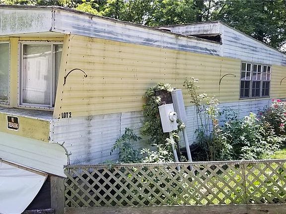 5th image of 325 N Gospel St