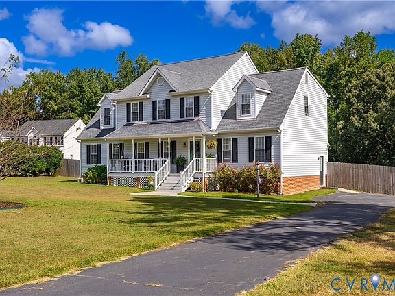 2nd image of 5206 Thornwood Ct