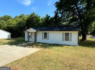 311 W Cherry St, Griffin, GA 30223