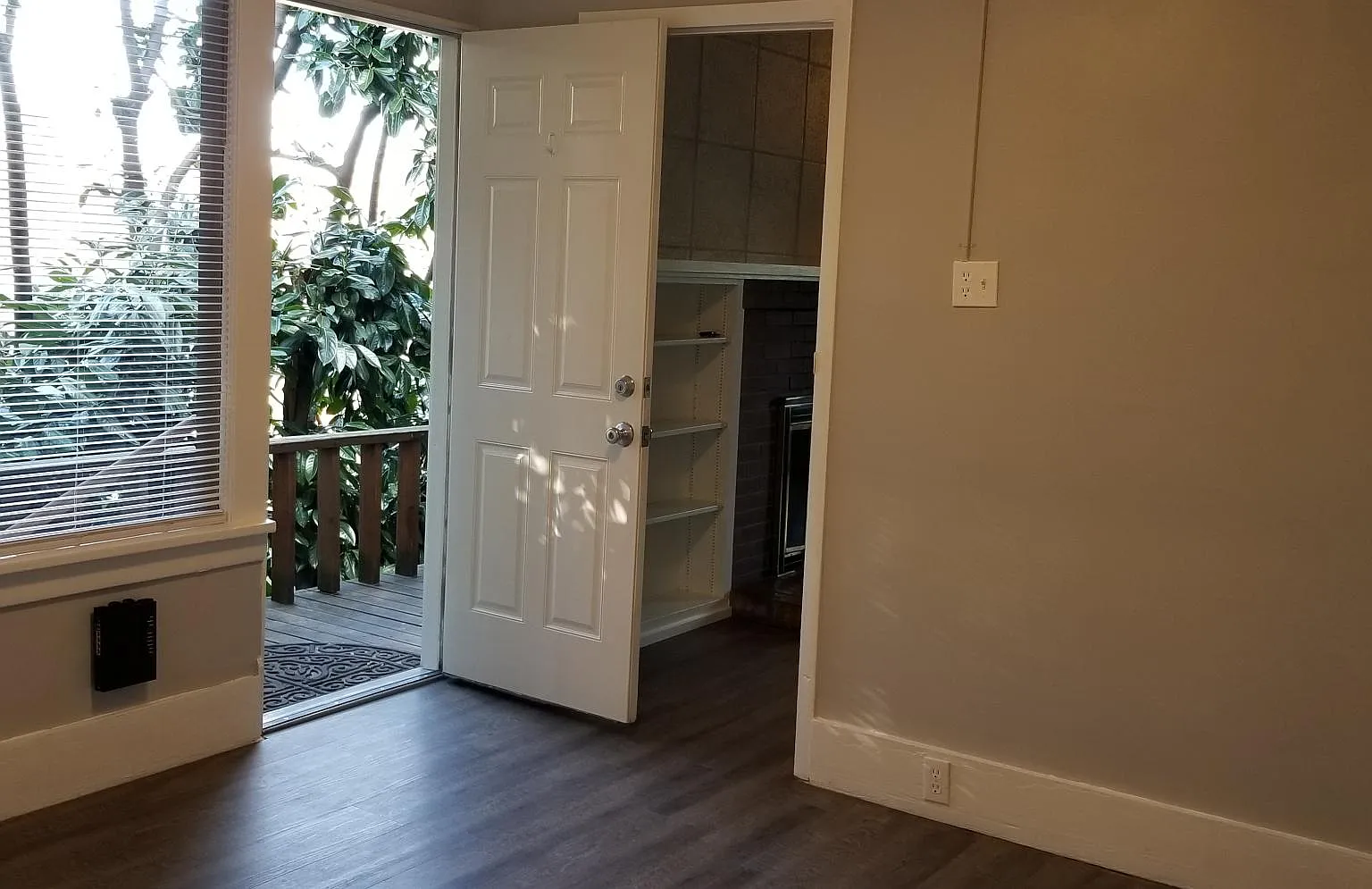 1 bed, 650 sqft, $1,750 — Photo 2