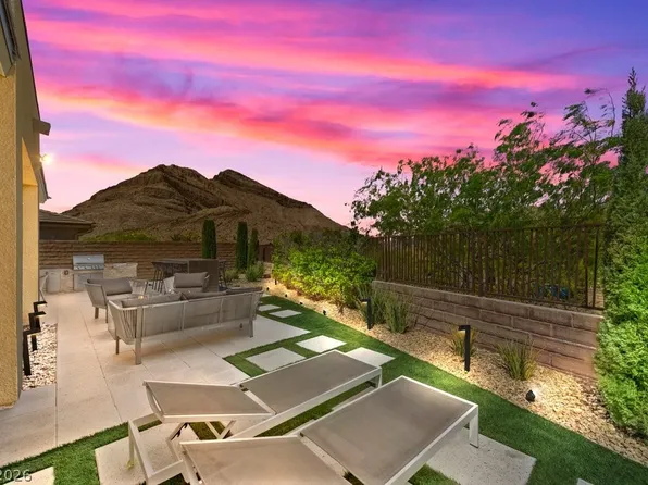 3060 Full Lotus Dr, Las Vegas, NV 89138