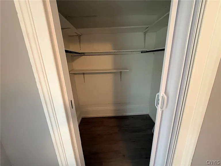 116 Alice Ave — Photo 12