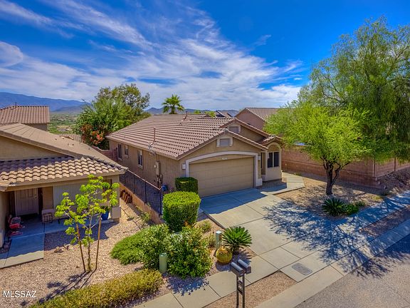 3rd image of 10923 S Lake Gambusi Dr