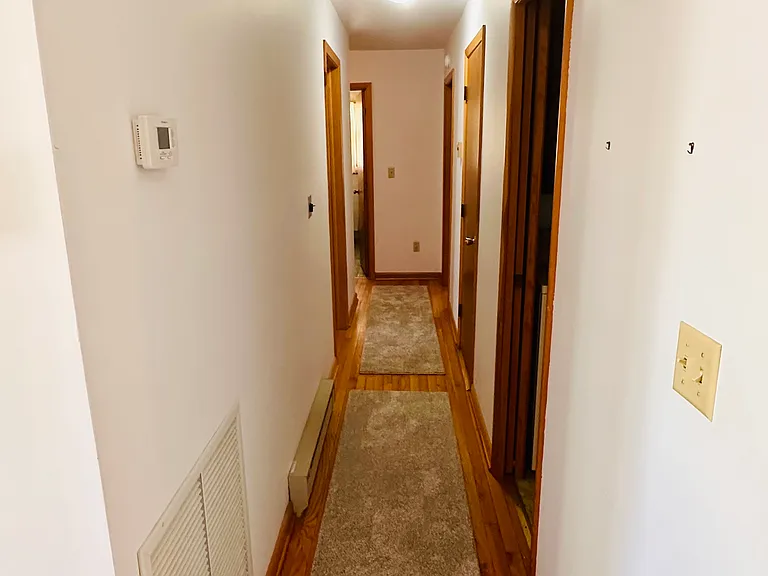410 Barbara Dr — Photo 50