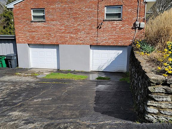 2nd image of 11743 Thistlehill Dr