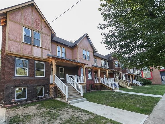 3rd image of 1653 E 118th St