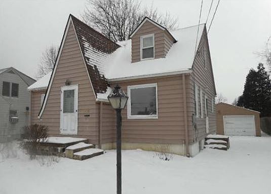 1st image of 715 Cambridge Ave