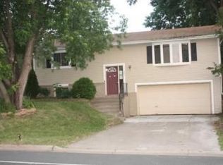 801 Foss Rd, New Brighton, MN 55112