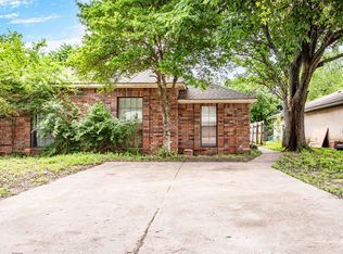 1242 Misty Ln, Duncanville, TX 75116