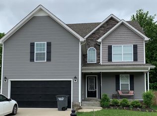 3672 Fox Tail Dr, Clarksville, TN 37040