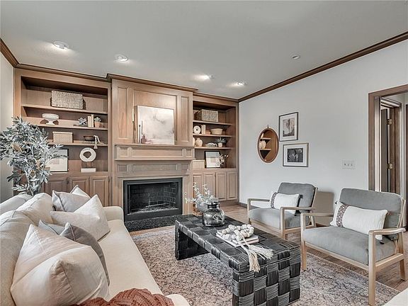 4th image of 11300 N Pennsylvania Ave APT 143