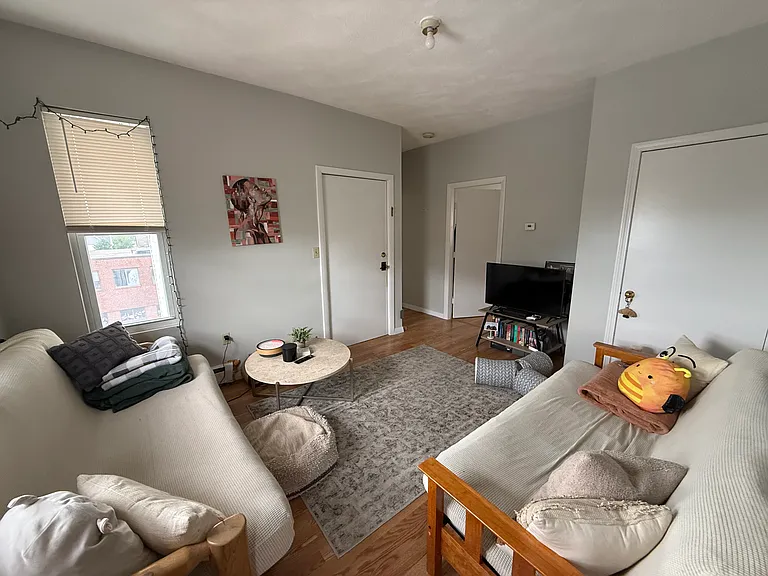 633 Somerville Ave #3 — Photo 6