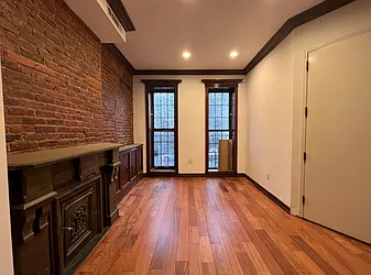 Rented by JB Mac Real Estate Inc.