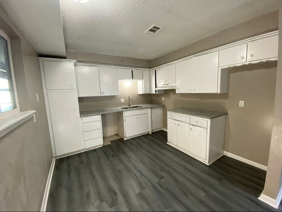 The Brownstones 2908 NW 28th St Oklahoma City OK Zillow