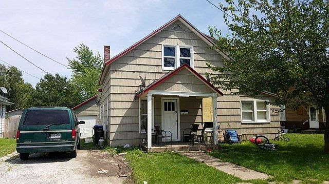 1st image of 716 N Davis St