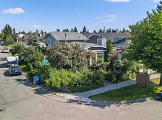 16 W Tararidge Dr NE, Calgary, AB T3J2P8