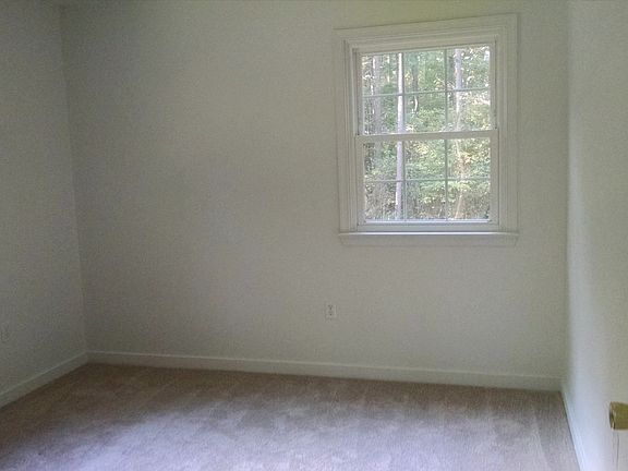 5th image of 2850 Corso Dr