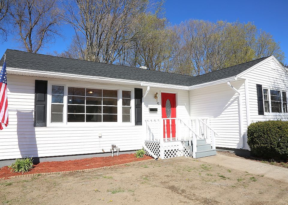 1st image of 42 Avon Dr
