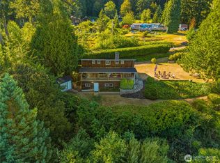 61 N Terrace Loop, Hoodsport, WA 98548