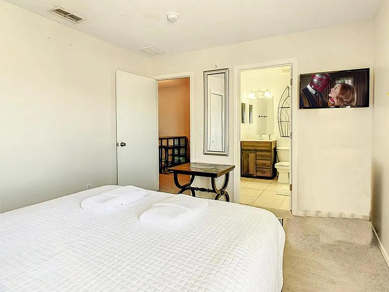 101 Bloomingdale Dr — Photo 35