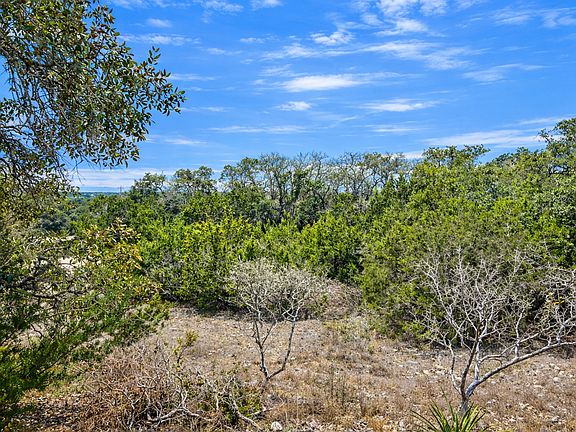 3rd image of 210 Coneflower Dr
