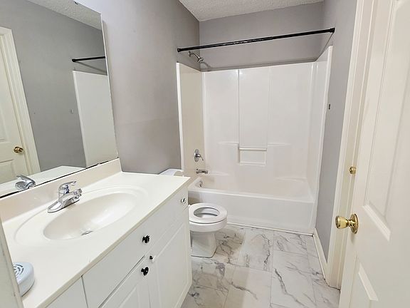 5th image of 2243 Blass Dr #2243