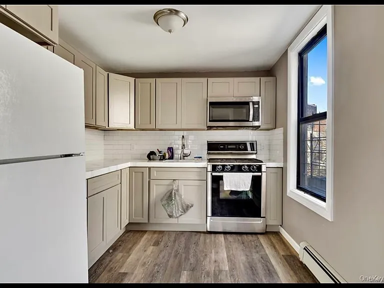 23 Park Hill Ave #3 — Photo 7