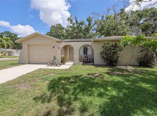 160 Meadowlark Dr, Safety Harbor, FL 34695