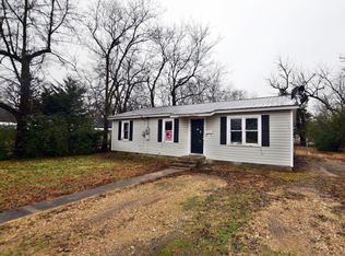 703 Coy Ave, Tahlequah, OK 74464