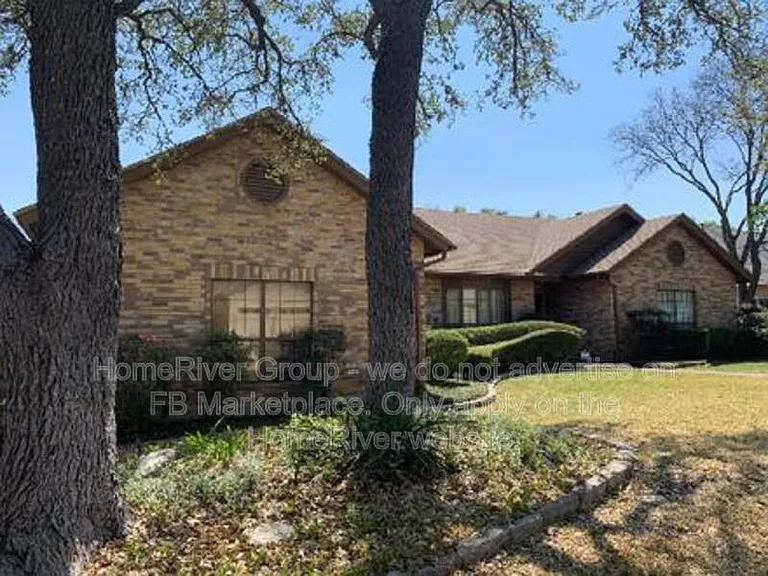 1602 Eagle Point — Photo 2