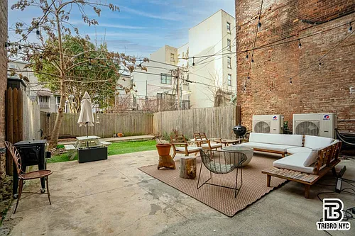 378 S 3rd St #1L Photo 1