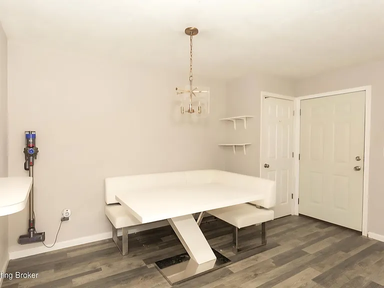 1259 Westlynne Way #4 — Photo 5