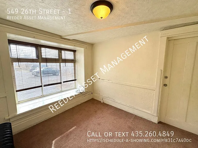 549 26th St #1 — Photo 3