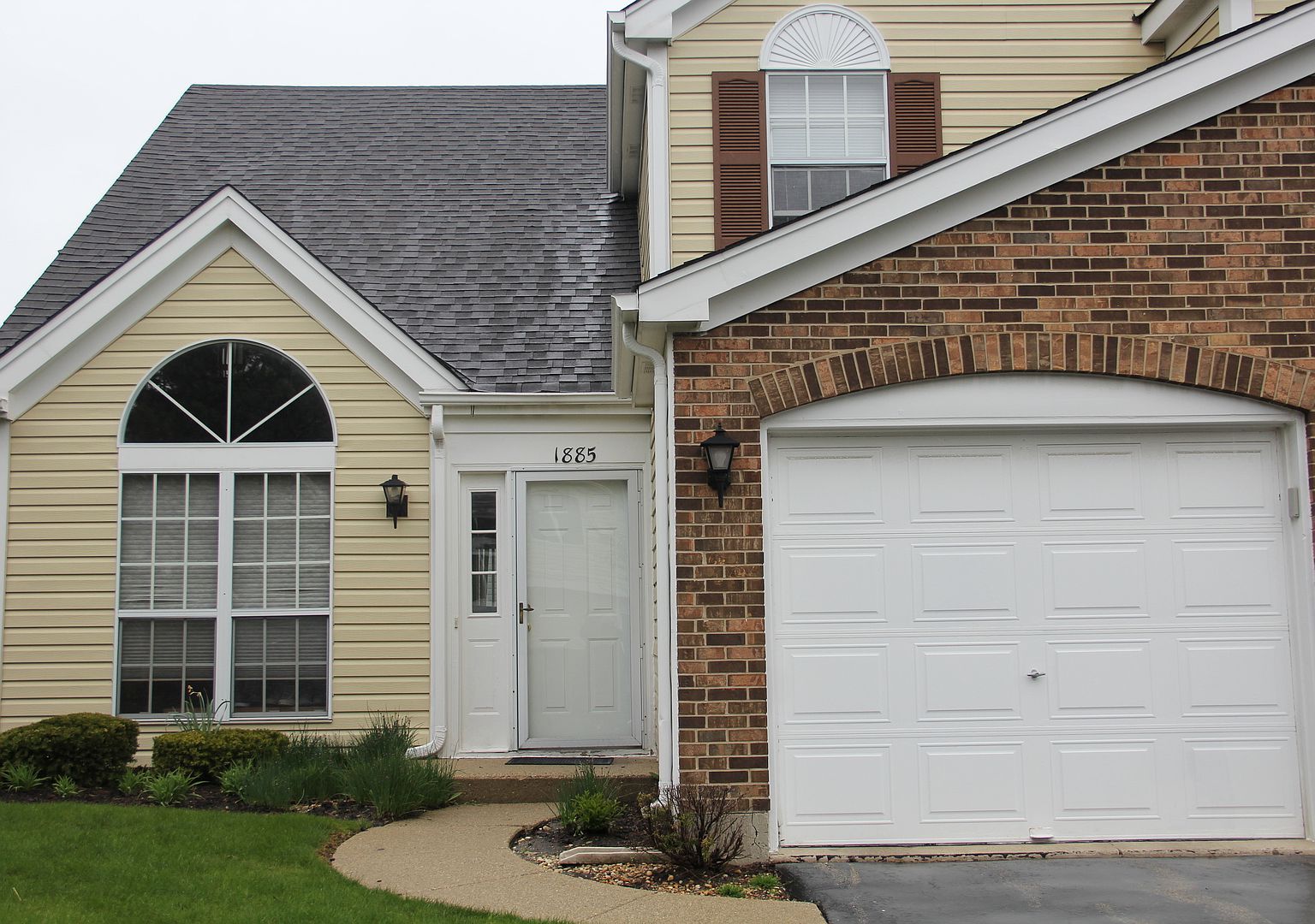 1885 Canterbury Ct, Gurnee, IL 60031 Zillow