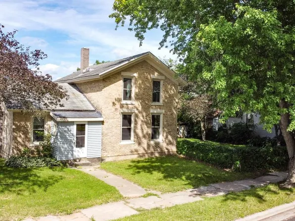 304 Elm Street, Mauston, WI 53948
