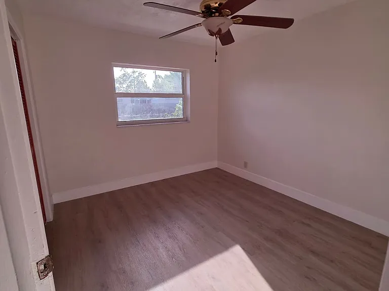 6791 Hope St — Photo 16