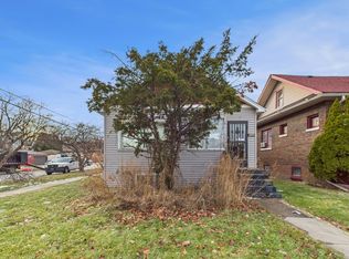 1840 S 7th Ave, Maywood, IL