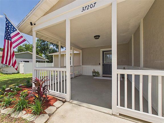 2nd image of 37207 MCMINN AVENUE