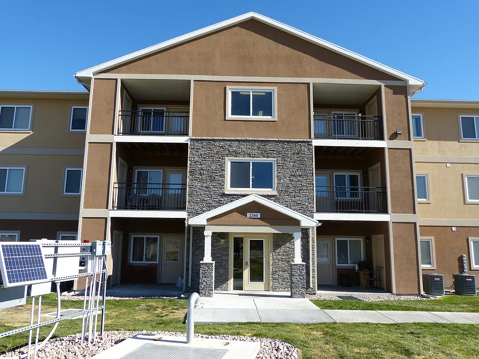 Creekside Apartments
