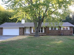 454 Edgewood Rd, Salem, IL 62881