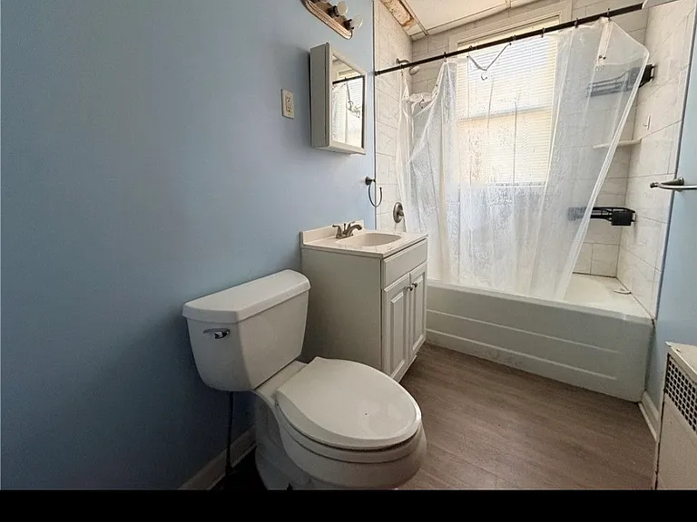 355 Euclid Ave #1 — Photo 8