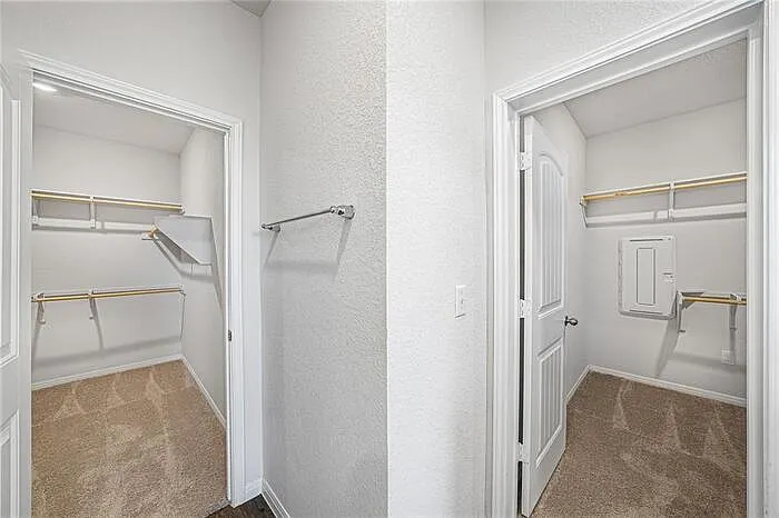 121 Mackinac Ln — Photo 9