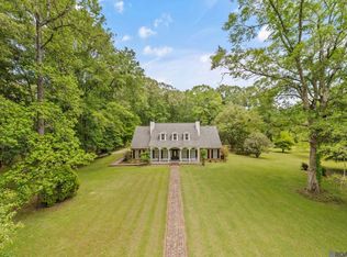 9836 Sligo Rd, Saint Francisville, LA 70775