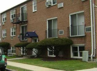 94 Husson St APT C, Staten Island, NY 10305