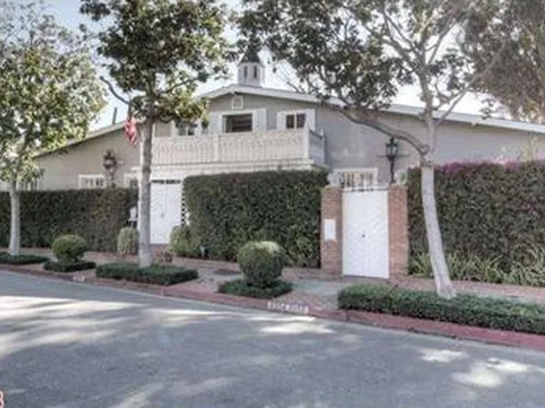 8952 Norma Pl, West Hollywood, CA 90069