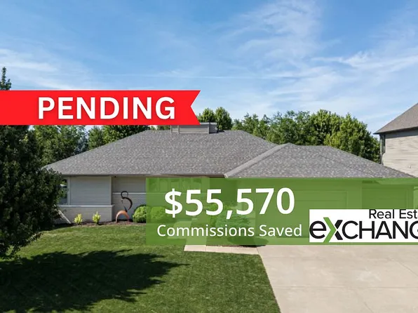 6332 Wildberry Dr, Bettendorf, IA 52722