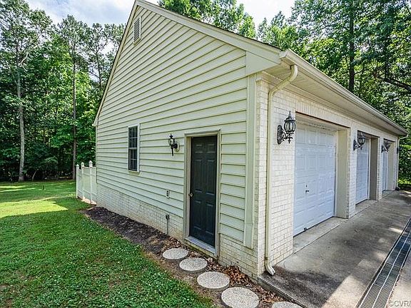 4th image of 5271 Fisher Crest Ln